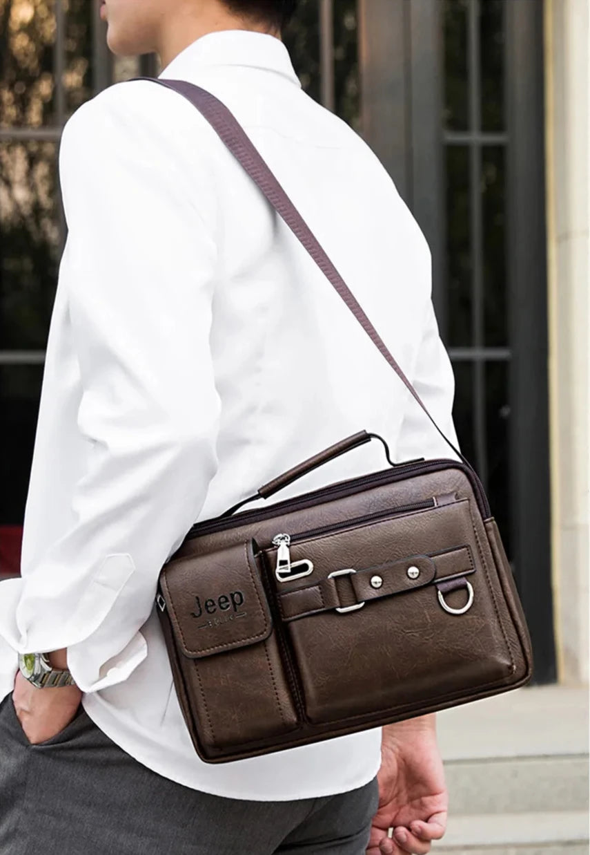 Bolsa de Ombro Masculina - Mensageiro em Couro