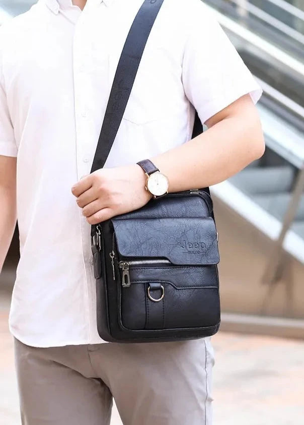 Bolsa de Ombro em Couro Split - Elegância Casual para Homens - Dom Athos